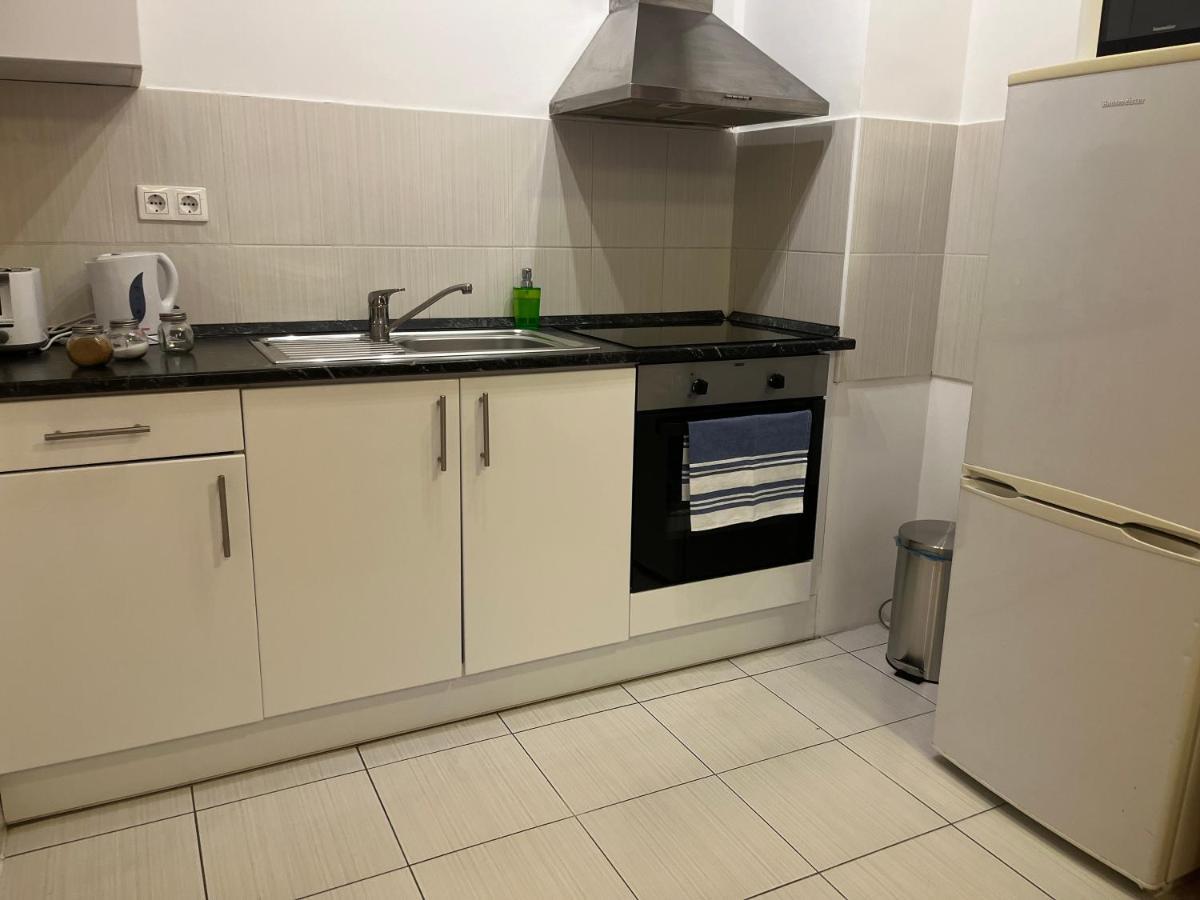 Corvin Pearl Deluxe Daire Budapeşte Dış mekan fotoğraf